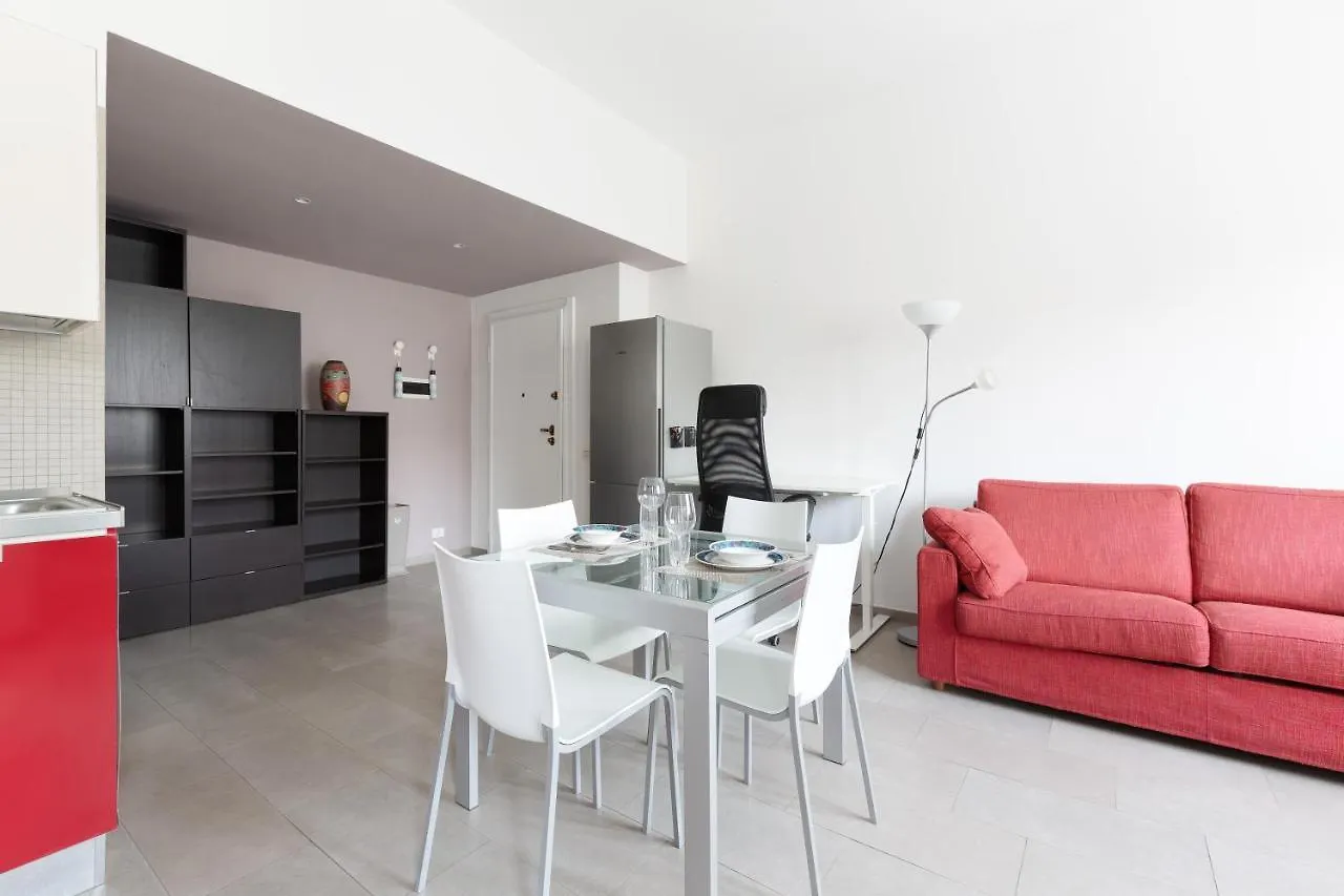 Cozy Apt With Balcony - Mm2 Sant'Agostino Apartment Milan